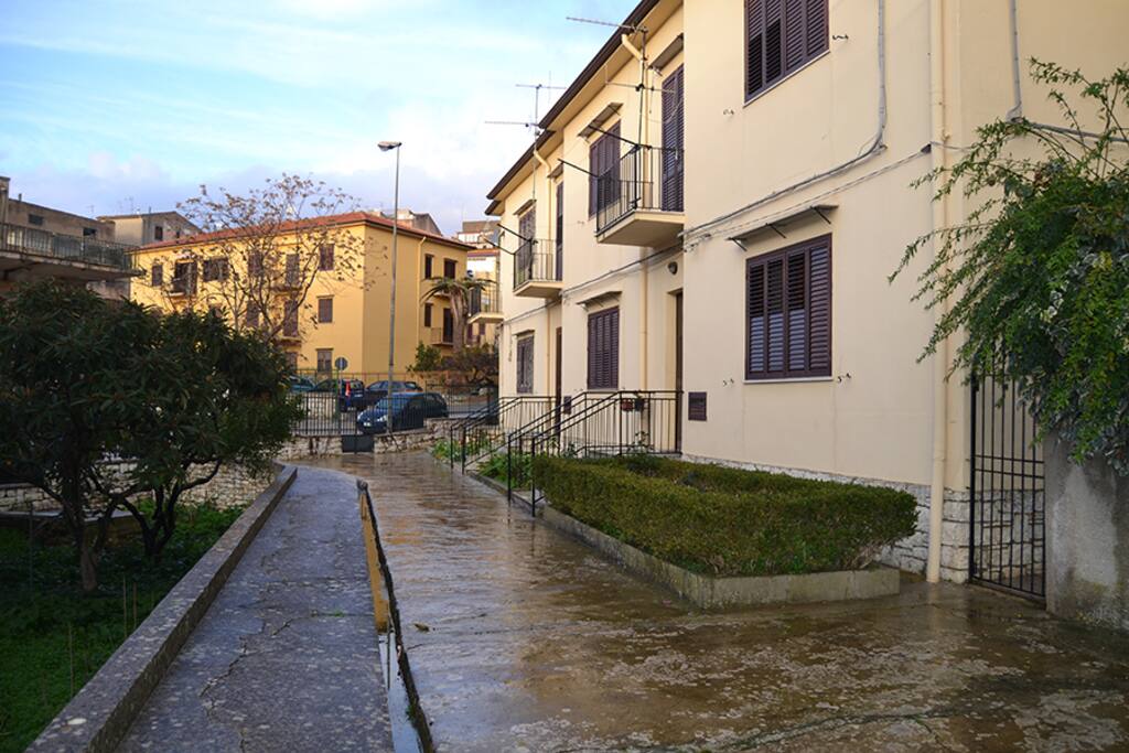 Possibilità di parcheggio libero su strada