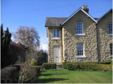 Brook Farm Cottage, Old Malton