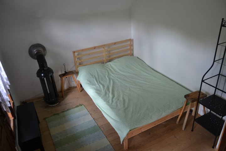 საძინებელი 2