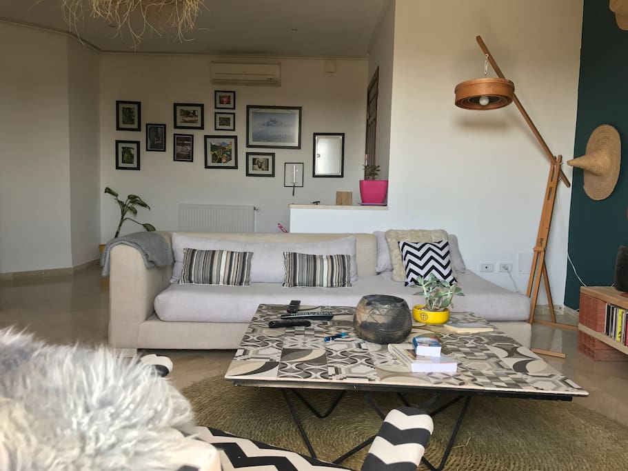 Main entrence (Living room)