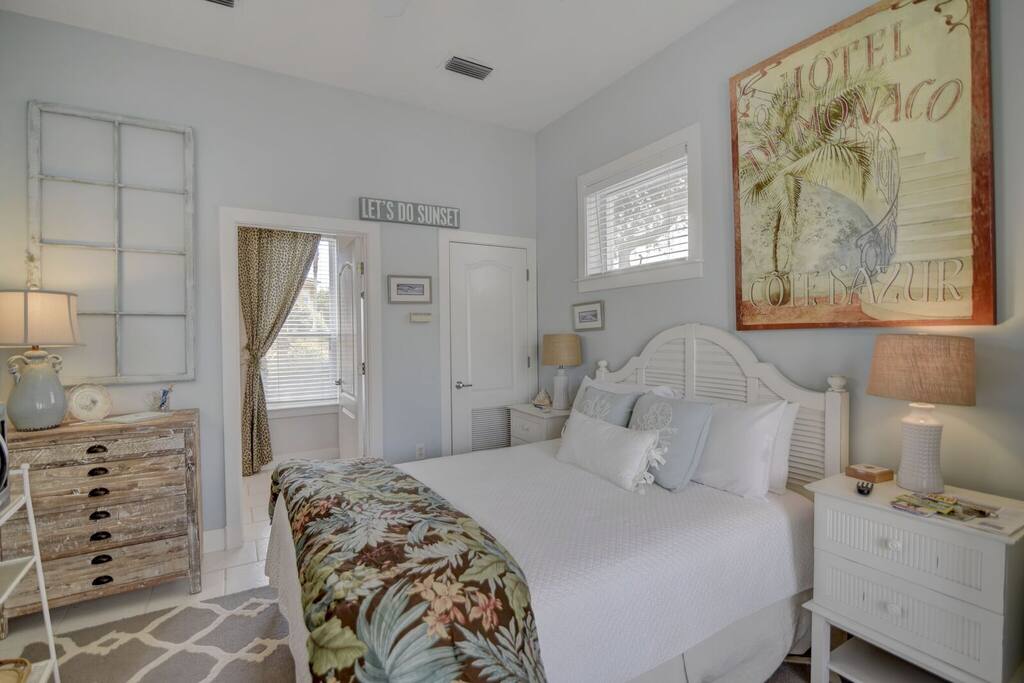 Comfortable queen size bed and bedside storage and a small chest for your clothes as well as two closets.