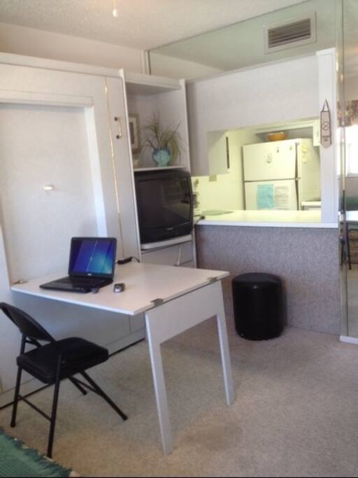 Pull down table/desk