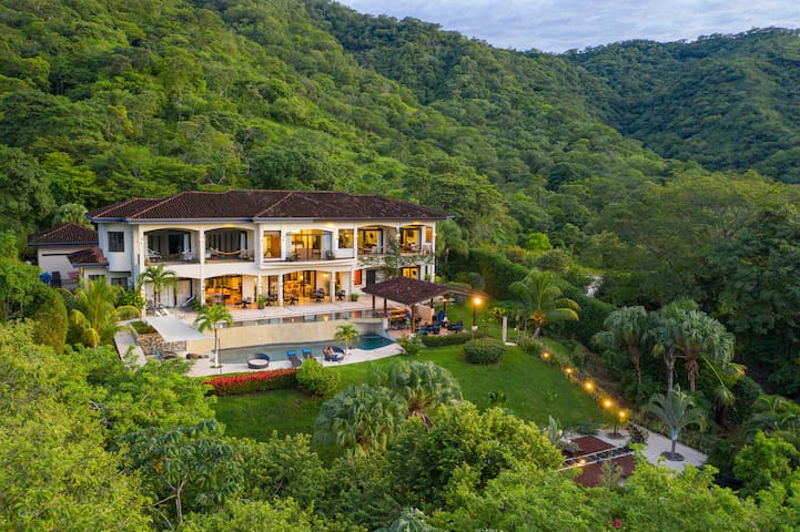 Exclusive 8-BR Luxury Villa with Meal Plans