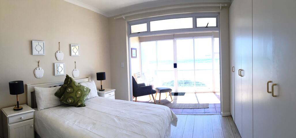 Leisure Bay Suites – spacious duplex, on the beach gallery image 4