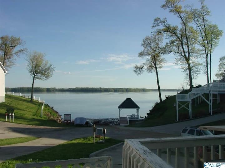 Wheeler Lake Vacation Rentals & Homes Alabama, United States Airbnb