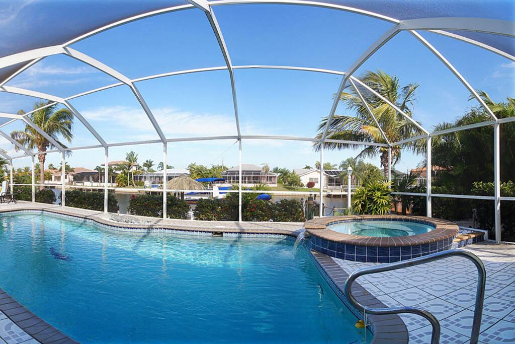 Pool / spa