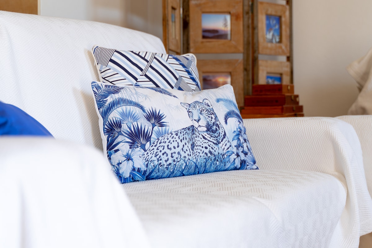 Airbnb em destaque: House of Black Stones em Porto Santo