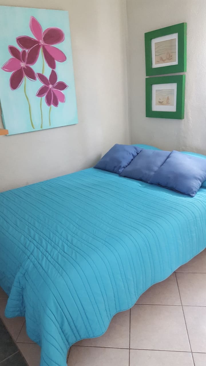 Kitanda cha watu wawili chumba cha 3