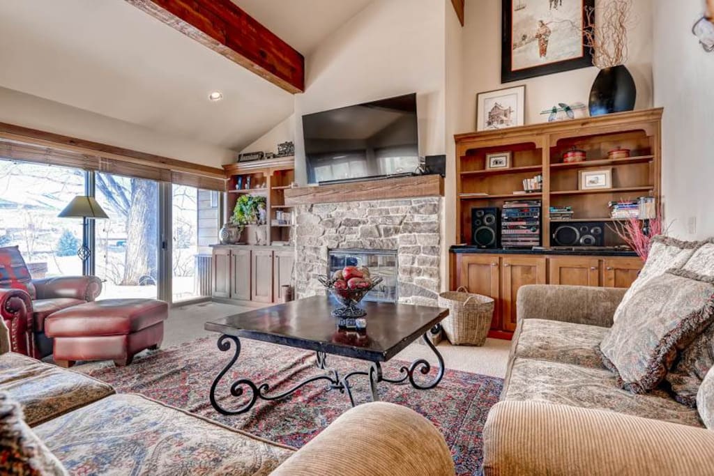 Fairway Village #2575 Living Area