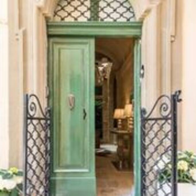 Front door entrance to Casa Birmula