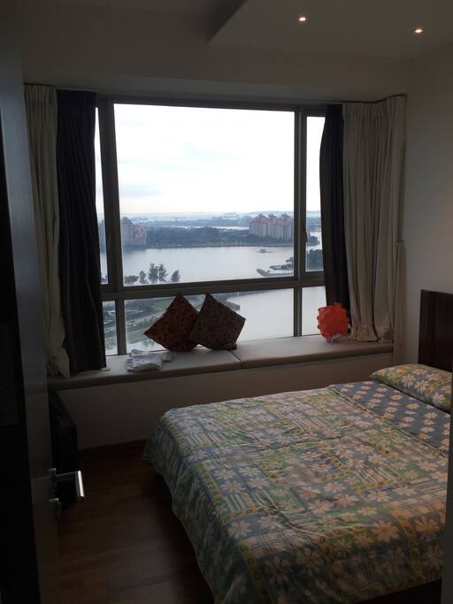 Actual picture of the bedroom with queen bed