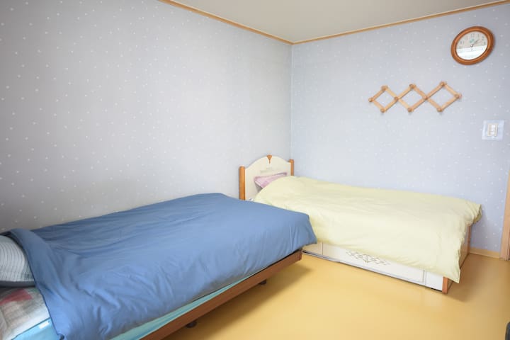 Home-away-from-home, Billys Homestay@Mapo - 마포구의 아파트에서 살아보기, 서울, 한국