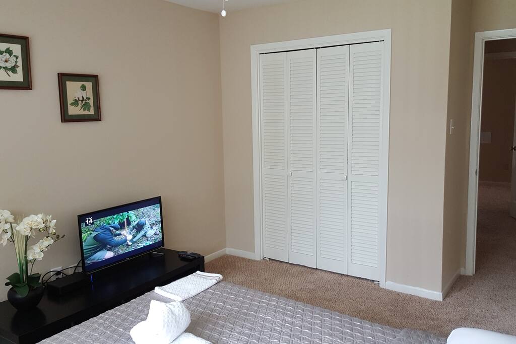 habitación con tv
