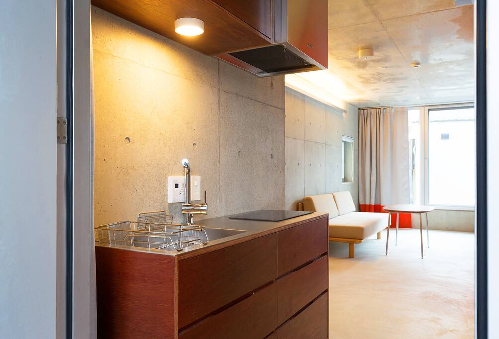 Updated Fully Equipped Kitchen
(Photo by Kai Nakamura)