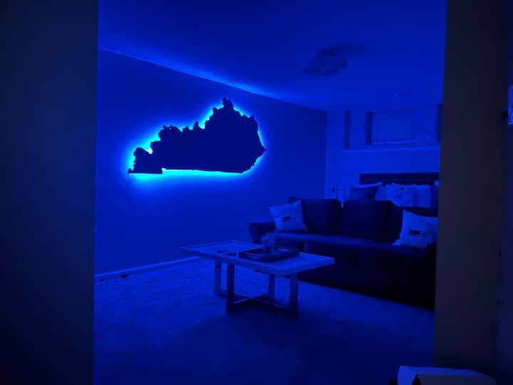 Wildcat Den Rupp Arena King Bed/free Late Checkout - Lexington, KY