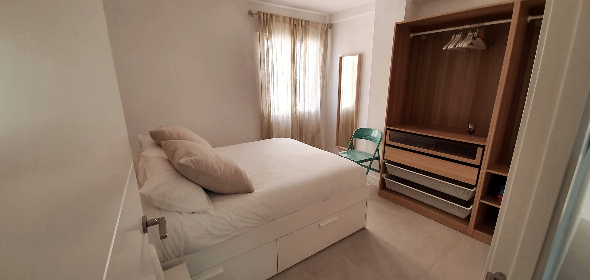 Cozy Apartment, Central AC, 2min from Beach — photo 4