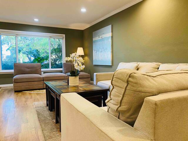 ❤️ Large Modern Luxurious Villa Near SFO gallery image 4