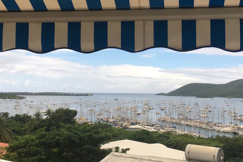 Vue sur la marina