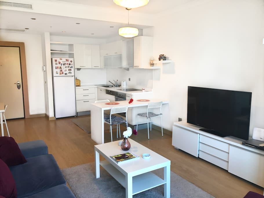 Living room - kitchen