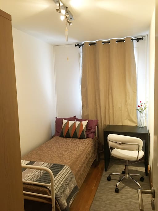 Room photo1