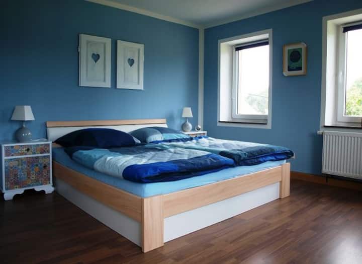 голяма спалня на 1 - ви етаж