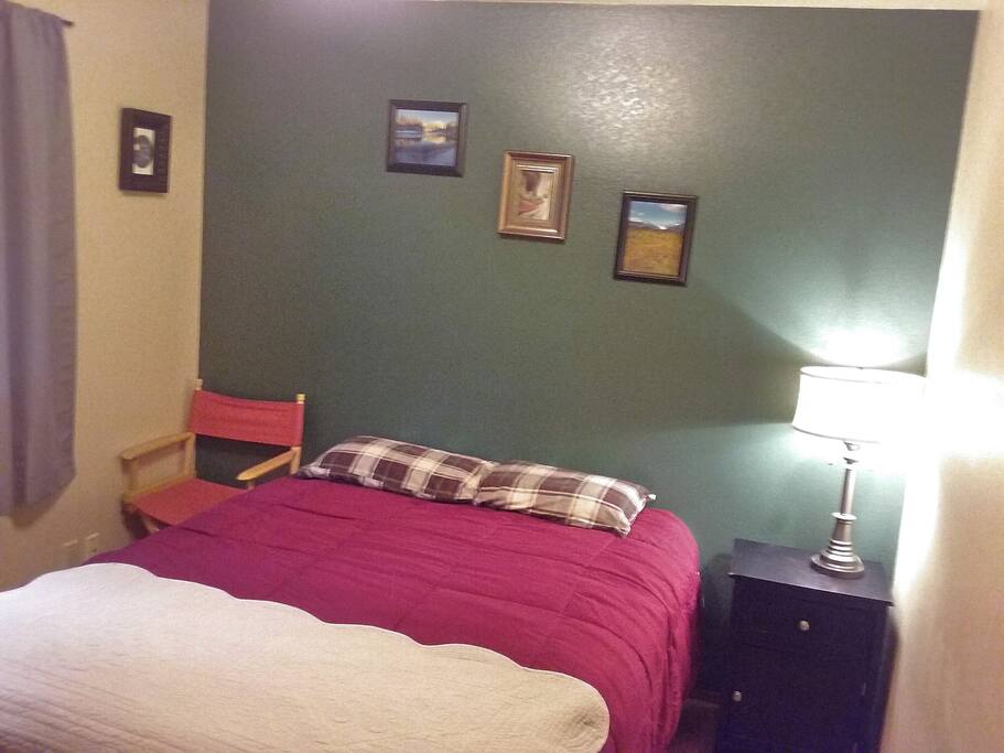 Comfy queen sized bed.