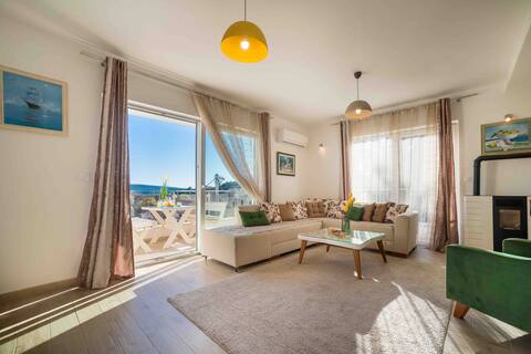 Apartman HAPPY HOME