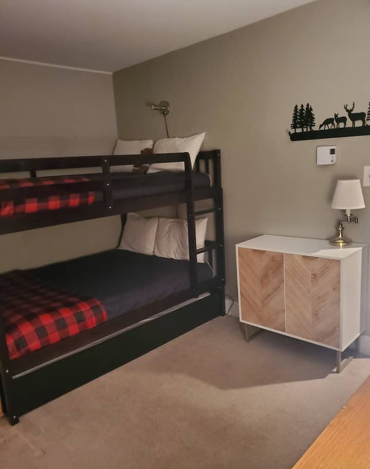 საძინებელი 2