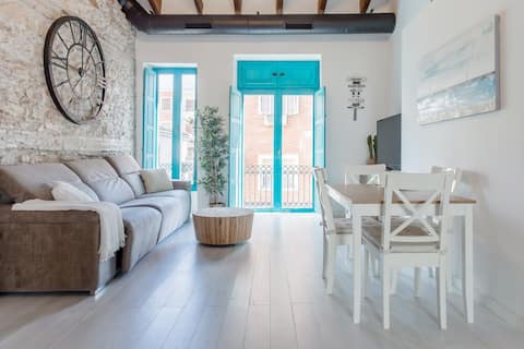 Stone Loft by the Beach with Large Kitchen and Terrace