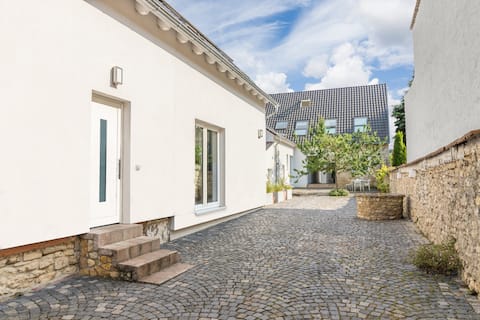 Brunnenhaus: Land-Idylle in the city