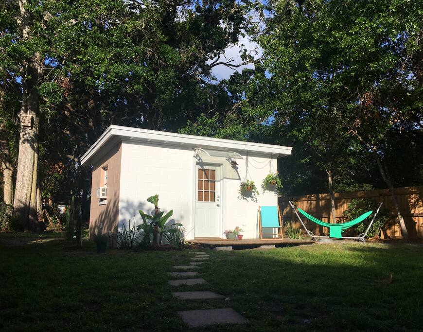 progress...
**Beginning April 25th** space will be detached.
All amenities in the main house.
Contact host to reserve both Twin I and II.