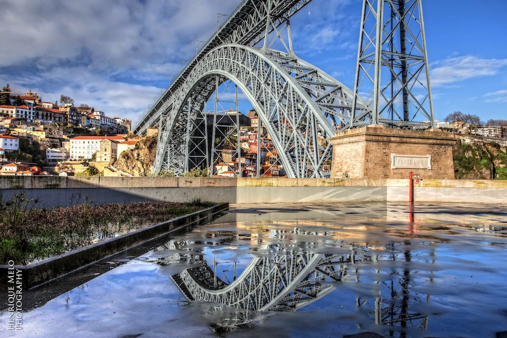 Stay in the heart of Porto