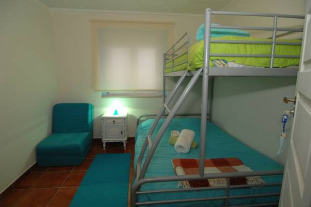 Suite 1 - Quarto Triplo com WC Privado