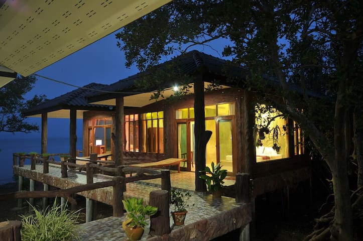 I Talay Lanta Room 3