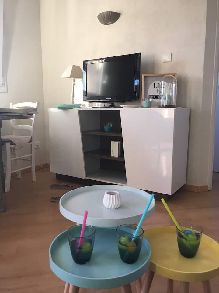 Vue Mer Sur La Baie  De Calvi Et  Montage Piscine - Lumio