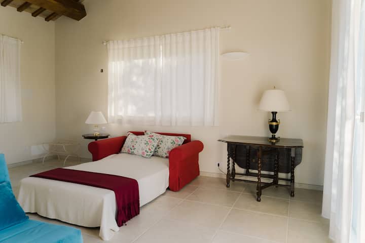 غرفة نوم مخصصة