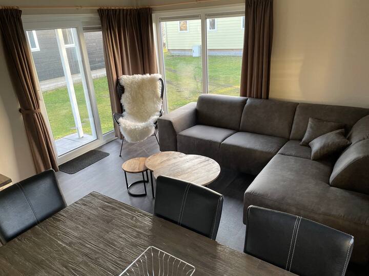 Chalet “ Ennegen” Op 5 Sterren Camping - Ameland