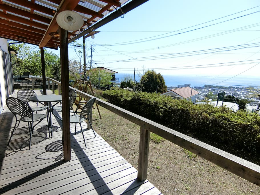 ★Enjoy this beautiful view from our house porch!