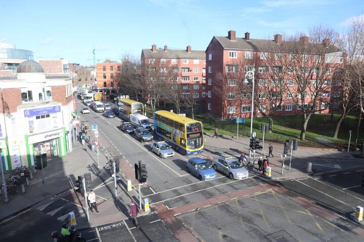 Landmark apartment in the Heart of Dublin City gallery image 2