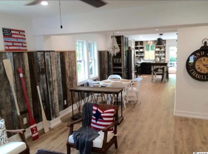 Vacation Rentals House and Condo Rentals Airbnb