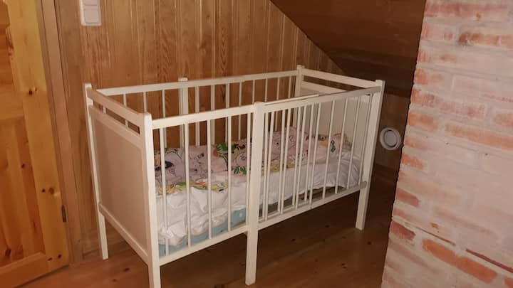 Voodi imikutele /Vauvanäny