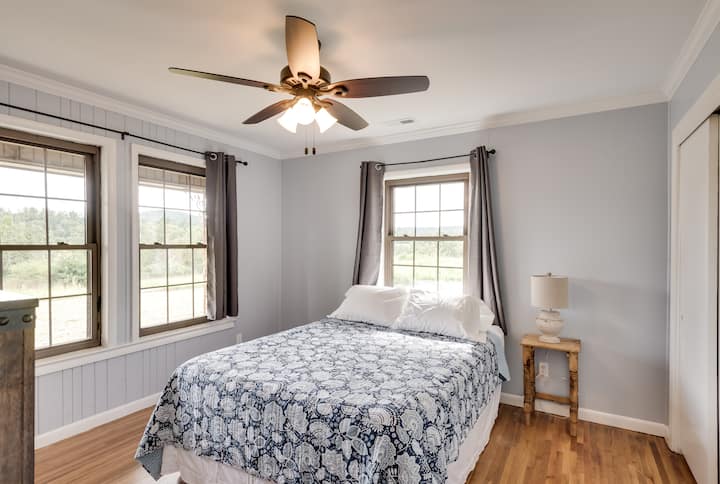 Grande maison avec lit Queen Size