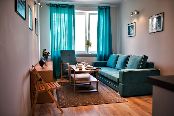 GDYŃSKI MODERNISM- Apartment in the city center