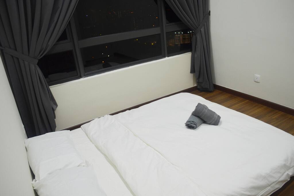 Clean bedsheets