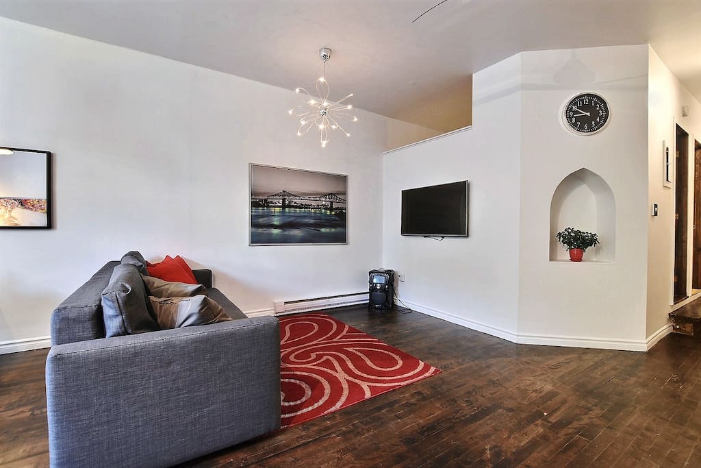 Living room.