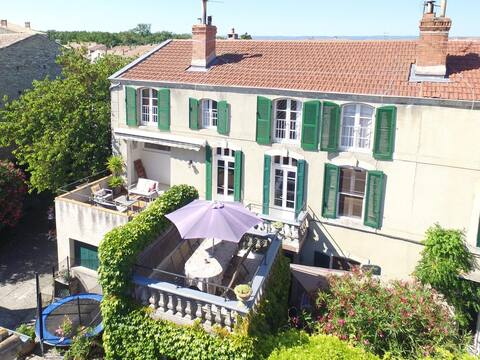 ☆☆☆☆ ☀ Jacuzzi manor house