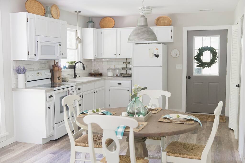 Nicely equipped, light & bright farmhouse styled kitchen for cooking homemade meals