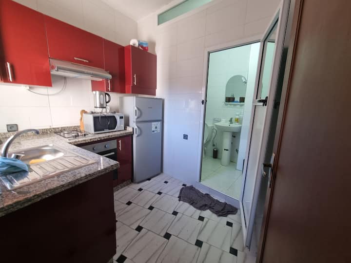 Clean One Bedroom Apartment- City Centre/fast Wifi - طنجة