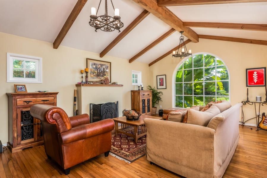 Top performing Airbnb: Coastal Mediterranean Villa in Santa Barbara