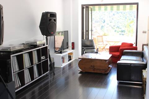 Renovated apartment in Pinos Genil, Granada
